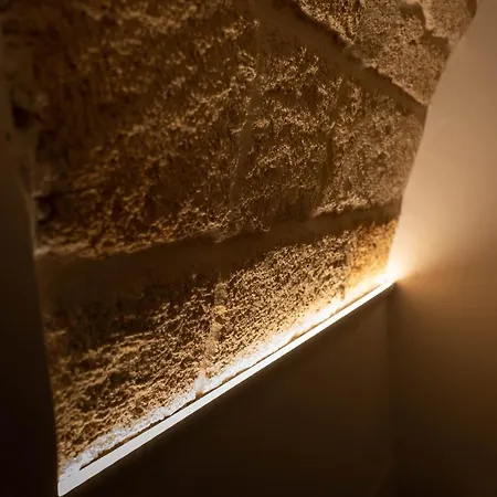 Leavi Bed & Breakfast 4*