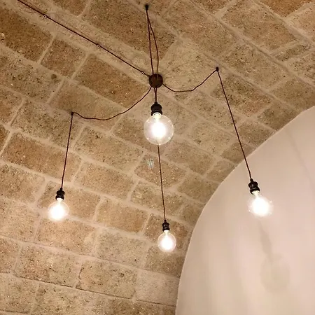 Bed & Breakfast Leavi