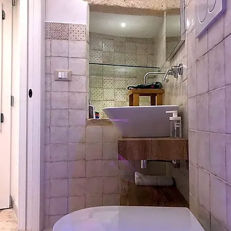 Bed & Breakfast Leavi 4*
